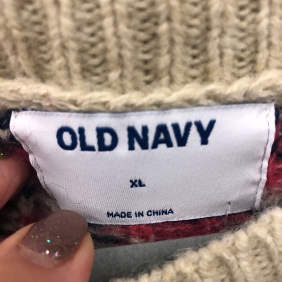 Woman’s Sweater - Picture 3 of 3